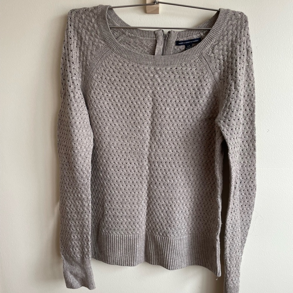 American Eagle Tan Sweater Size Small